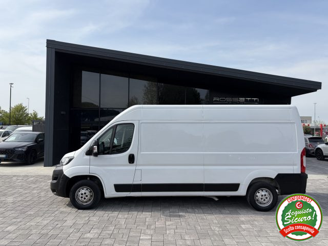 PEUGEOT Boxer usata, con Alzacristalli elettrici