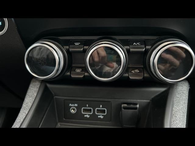 RENAULT ZOE usata 9