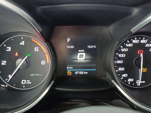 ALFA ROMEO Stelvio usata, con Servosterzo