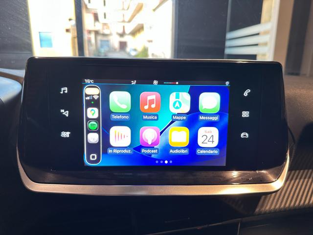 PEUGEOT 208 usata, con Autoradio