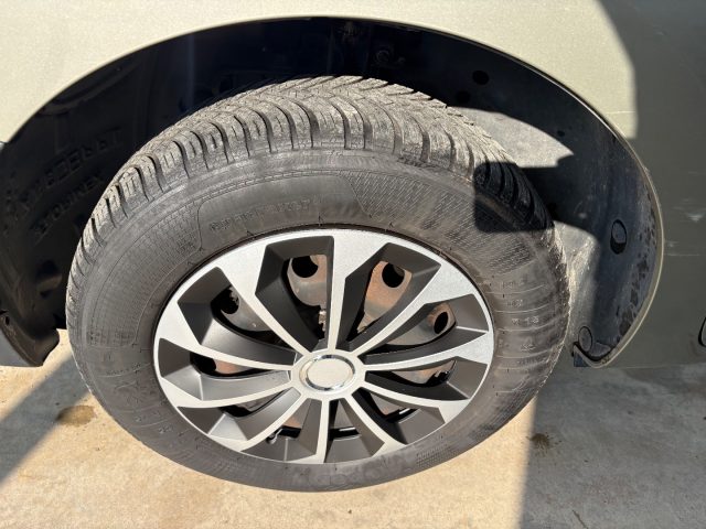 RENAULT Kangoo usata 30