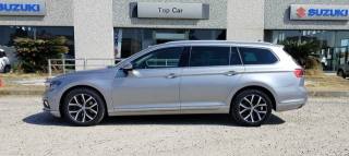 VOLKSWAGEN Passat Variant usata, con Autoradio