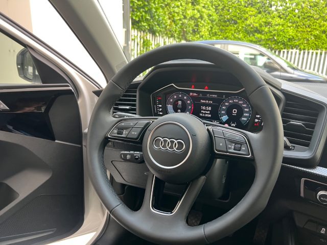 AUDI A1 usata, con Autoradio digitale