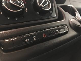 PEUGEOT Boxer usata, con Servosterzo