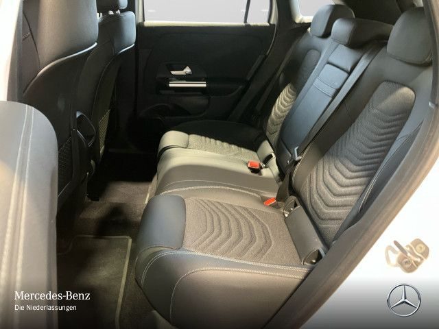 MERCEDES-BENZ EQA usata, con Sistema di navigazione
