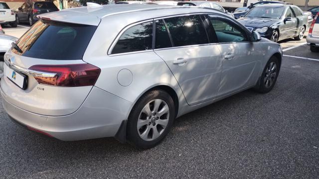 OPEL Insignia usata, con Fari Xenon