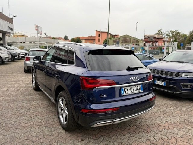 AUDI Q5 usata, con Autoradio