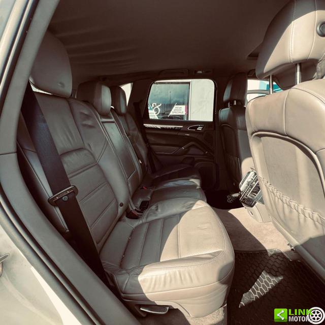 PORSCHE Cayenne usata, con ESP