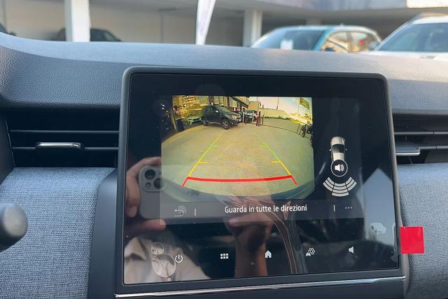 RENAULT Clio usata, con Cruise Control
