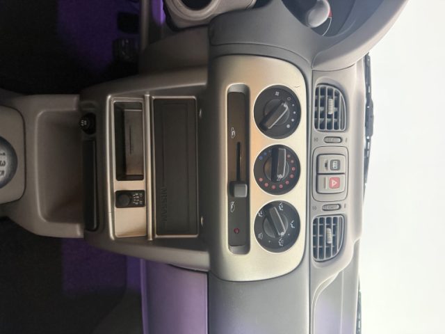 NISSAN Micra usata 10