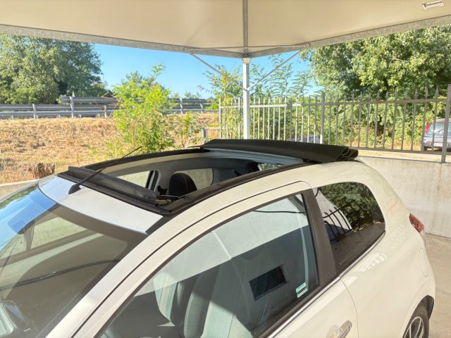 PEUGEOT 108 usata, con Touch screen