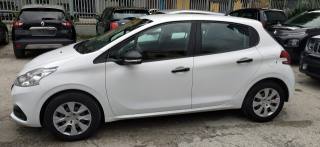 PEUGEOT 208 usata, con Airbag