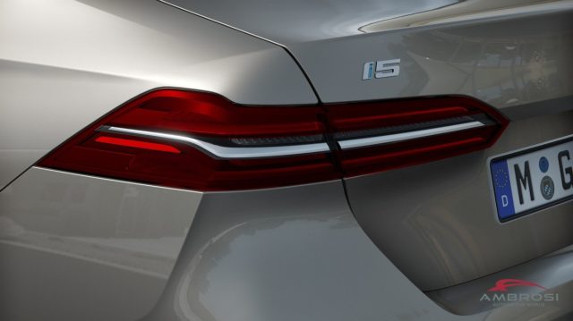 BMW i5 usata 6