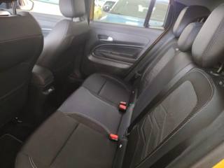 JEEP Avenger usata, con Autoradio digitale