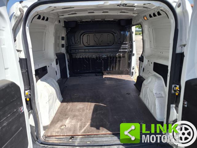 FIAT Doblo usata, con Airbag laterali
