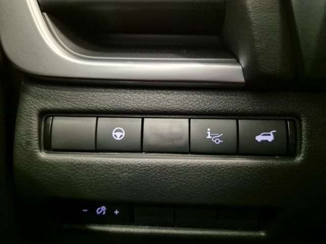 NISSAN Qashqai usata, con Volante multifunzione
