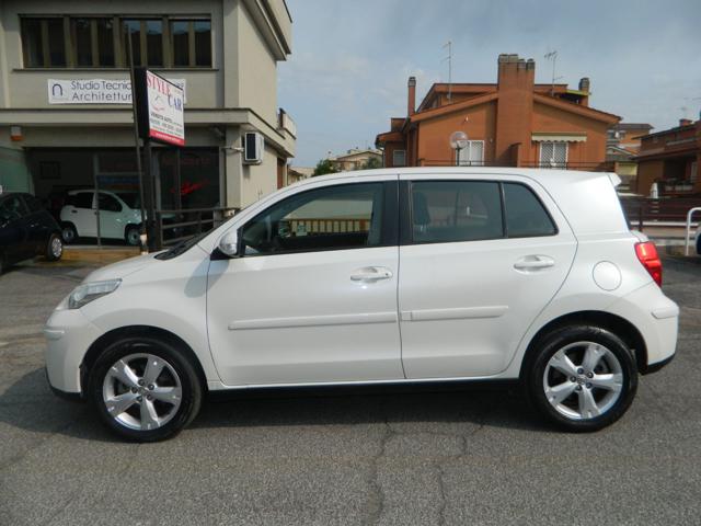 TOYOTA Urban Cruiser usata, con Autoradio