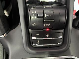 PORSCHE Cayenne usata, con Cruise Control