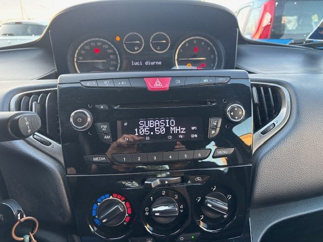 LANCIA Ypsilon usata, con Immobilizzatore elettronico
