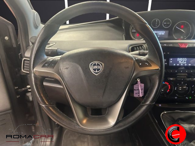 LANCIA Ypsilon usata, con Volante in pelle