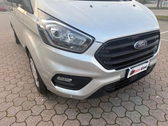 FORD Transit Custom usata, con Sensori di parcheggio posteriori