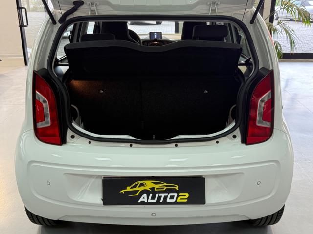 VOLKSWAGEN up! usata, con ESP