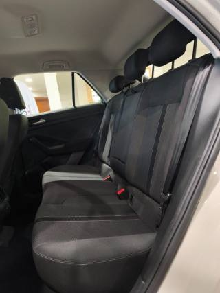 VOLKSWAGEN T-Roc usata, con Fendinebbia