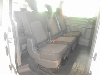 VOLKSWAGEN T6 Caravelle usata, con Autoradio