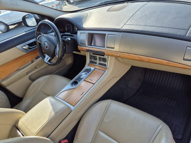 JAGUAR XF usata, con Chiusura centralizzata