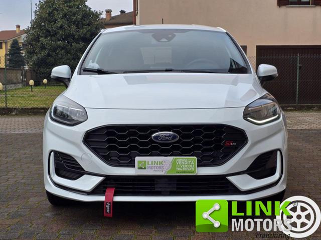 FORD Fiesta usata, con Boardcomputer