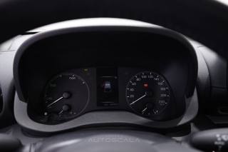 TOYOTA Yaris usata, con Volante in pelle