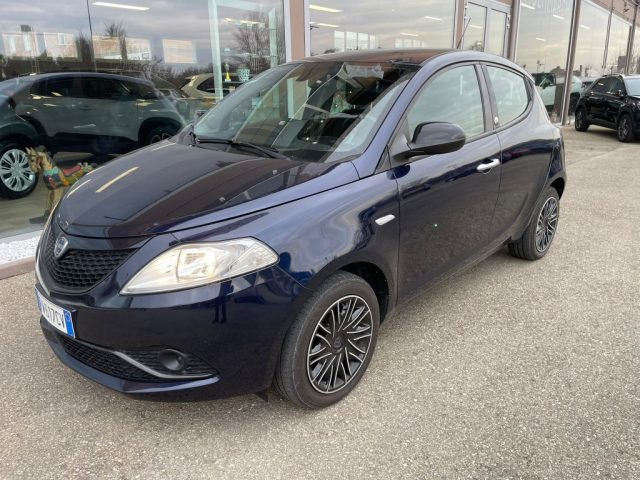 LANCIA Ypsilon usata, con Airbag