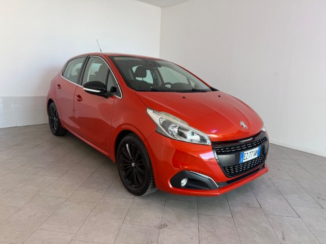 PEUGEOT 208 usata 1