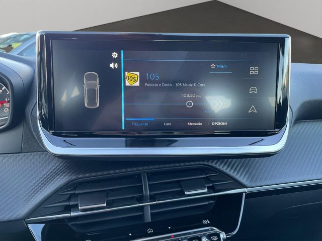 PEUGEOT 2008 usata, con Autoradio digitale