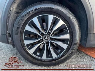 MERCEDES-BENZ GLA 180 usata, con Chiusura centralizzata