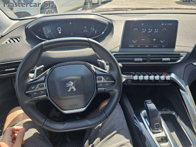 PEUGEOT 3008 usata, con Climatizzatore