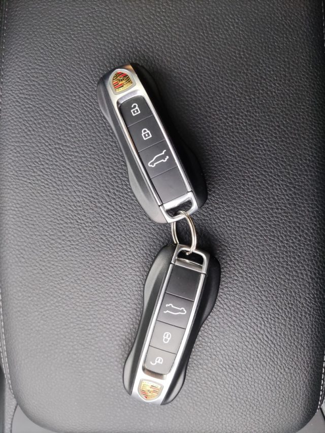 PORSCHE Cayenne usata, con Controllo trazione