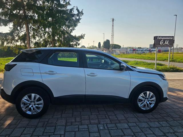 PEUGEOT 3008 usata, con Autoradio