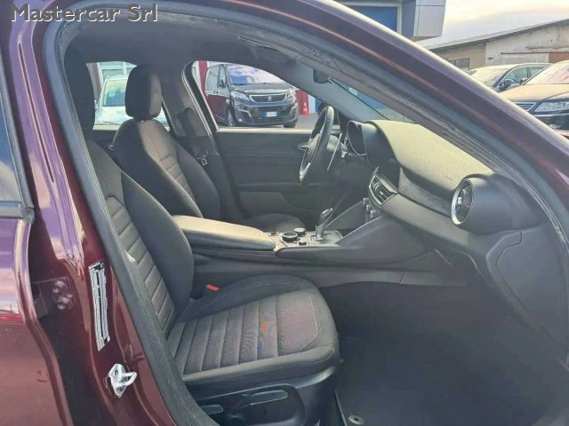 ALFA ROMEO Giulia usata, con Chiusura centralizzata