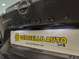 NISSAN Qashqai usata, con Fari Xenon