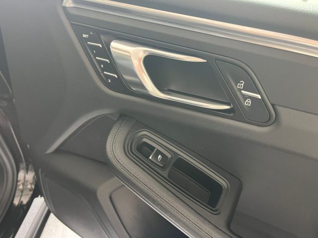 PORSCHE Macan usata, con Sensore di pioggia
