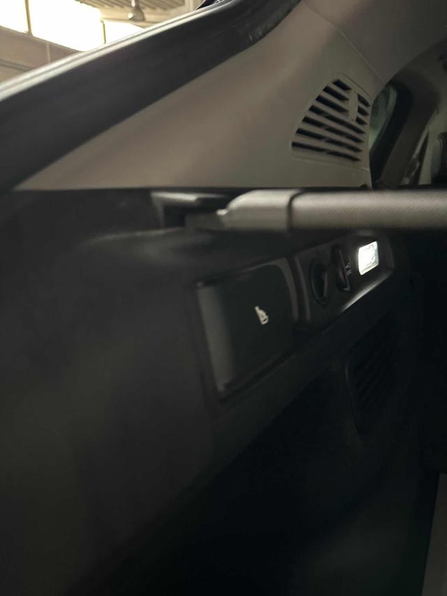 ALFA ROMEO Stelvio usata, con Autoradio digitale