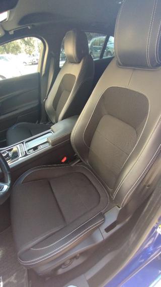 JAGUAR XE usata, con USB