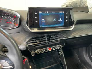 PEUGEOT 2008 usata, con Park Distance Control