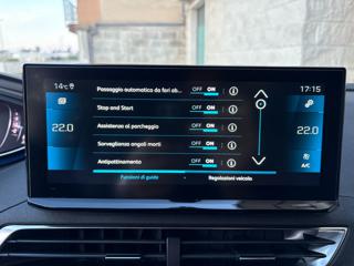 PEUGEOT 3008 usata, con Sedile posteriore sdoppiato