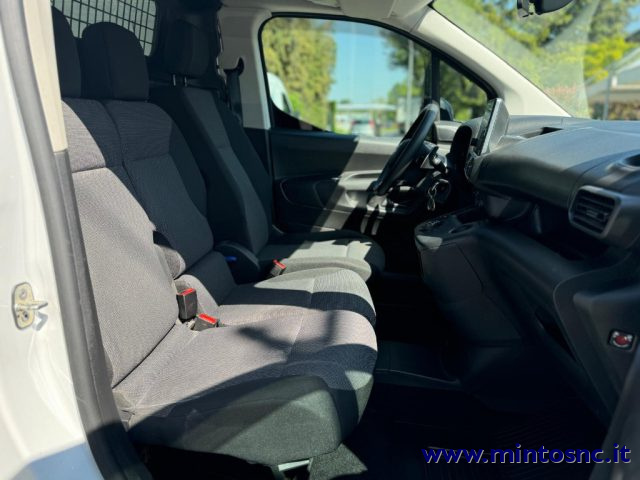 TOYOTA Proace City usata, con Fendinebbia