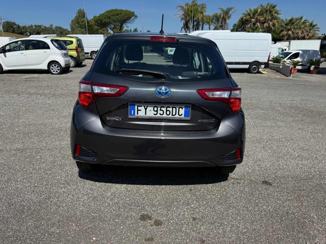 TOYOTA Yaris usata, con Autoradio
