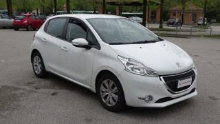 PEUGEOT 208 usata, con Airbag