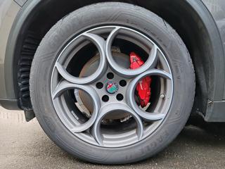 ALFA ROMEO Stelvio usata, con Cerchi in lega