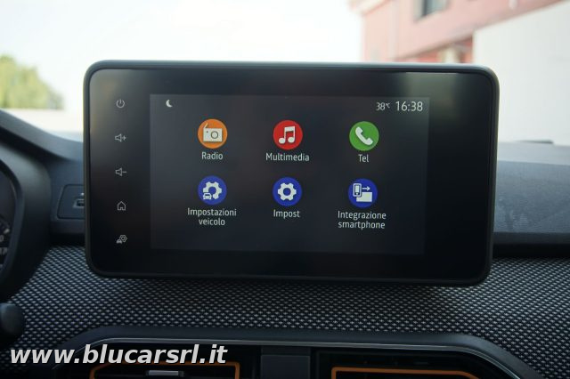 DACIA Sandero usata, con Fari LED